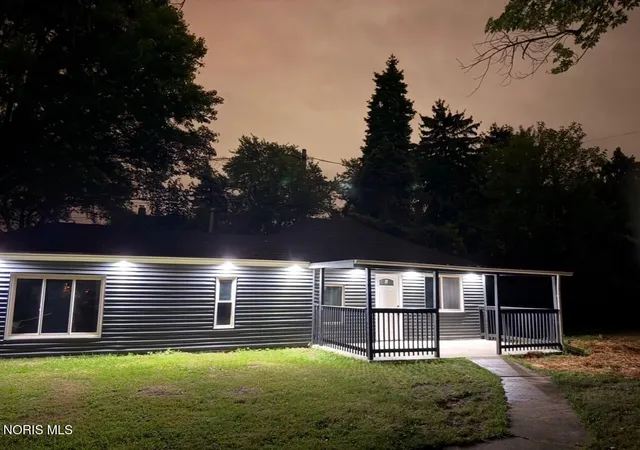 4th image of 3522 Wallace Blvd, Toledo, OH 43611 | MLS# 10011434
