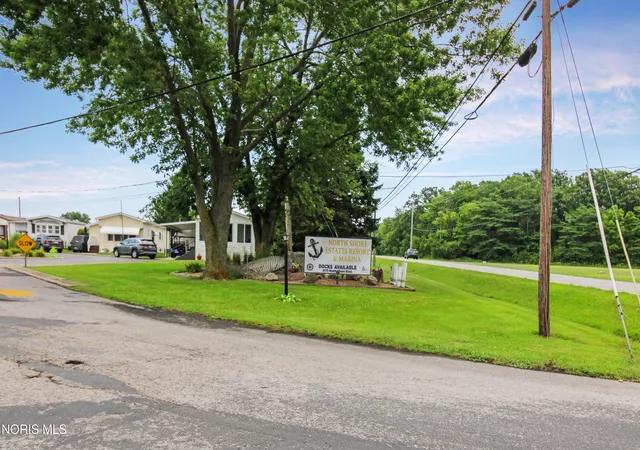 27th image of 8175 E North Shore Blvd #16, Lakeside Marblehead, OH 43440 | MLS# 10011428