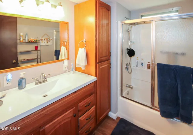 Photo 5 of Manufactured home for sale at 8175 E N Shore Blvd #16, Lakeside Marblehead, OH 43440 | MLS# 10011428 | Listing updated on 2026-08-17