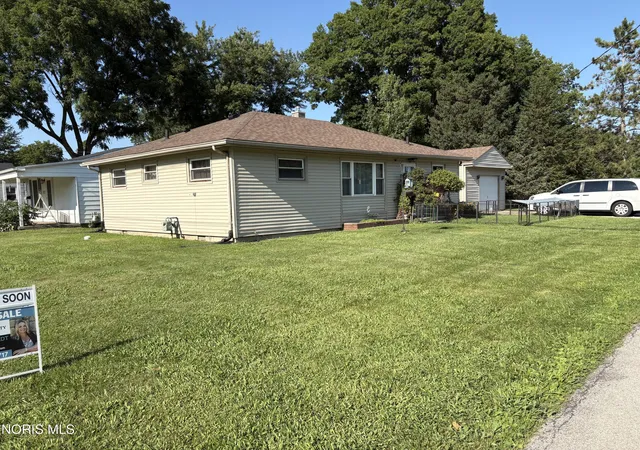 1st image of 1035 Mambrino Rd, Oregon, OH 43616 | MLS# 10011433
