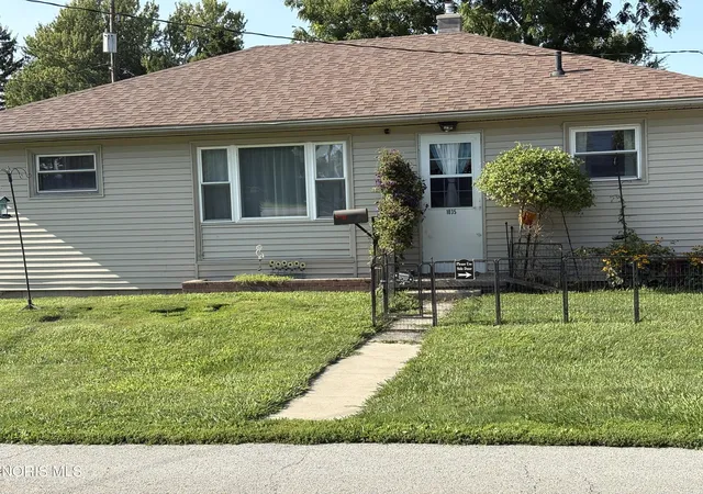 5th image of 1035 Mambrino Rd, Oregon, OH 43616 | MLS# 10011433