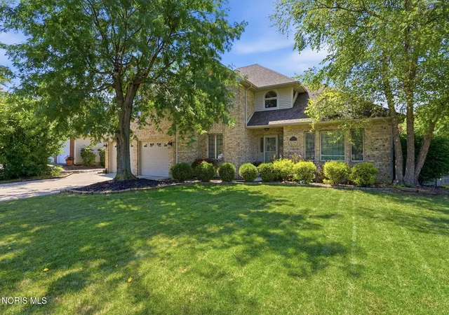 1st image of 2118 S Lake Ct, Findlay, OH 45840 | MLS# 10011438