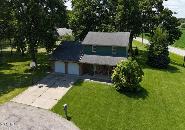 Photo 2 of Single family home for sale at 16806 Us Hwy 20a #20 & 24, West Unity, OH 43570 | MLS# 10011470 | Listing updated on 2026-08-25