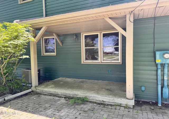 Photo 35 of Single family home for sale at 16806 Us Hwy 20a #20 & 24, West Unity, OH 43570 | MLS# 10011470 | Listing updated on 2026-08-25