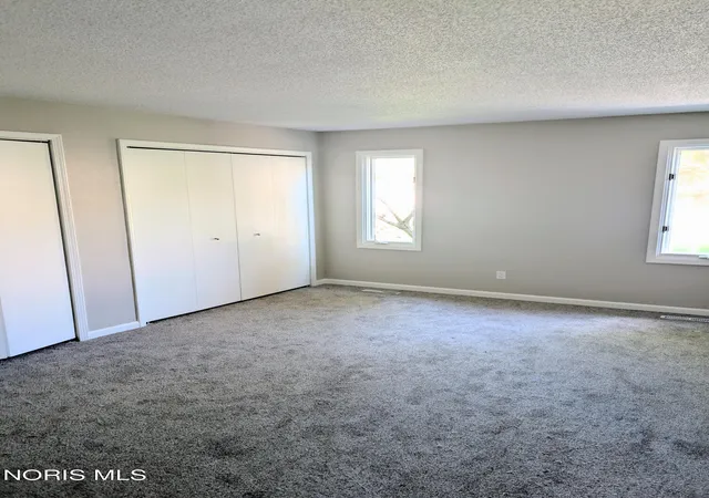 3rd image of 5809 Greenridge Ln # B, Toledo, OH 43615 | MLS# 10011539