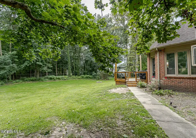 Photo 4 of Single family home for sale at 8563 Royal Birkdale Ln, Holland, OH 43528 | MLS# 10011445 | Listing updated on 2026-09-14