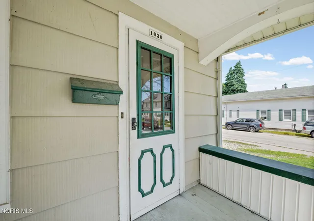 Photo 4 of Single family home for sale at 1030 Stilwell Ave, Fremont, OH 43420 | MLS# 10011456 | Listing updated on 2026-09-28