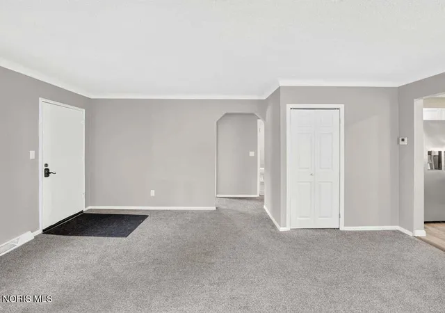 2nd image of 5240 Silvertown Dr, Sylvania, OH 43560 | MLS# 10011512