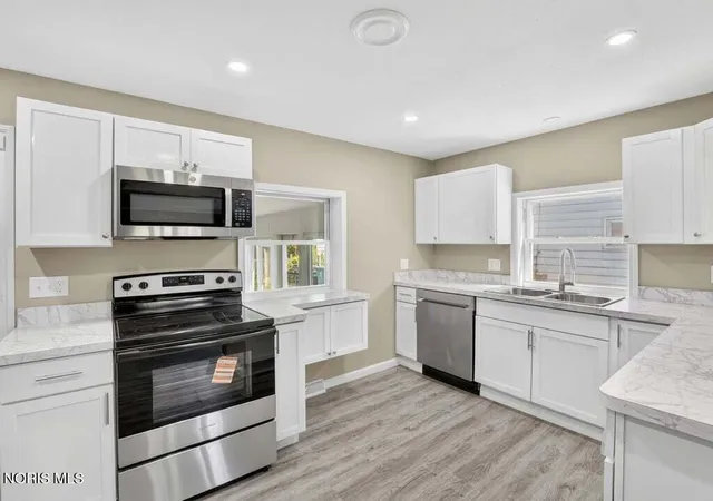 5th image of 5240 Silvertown Dr, Sylvania, OH 43560 | MLS# 10011512