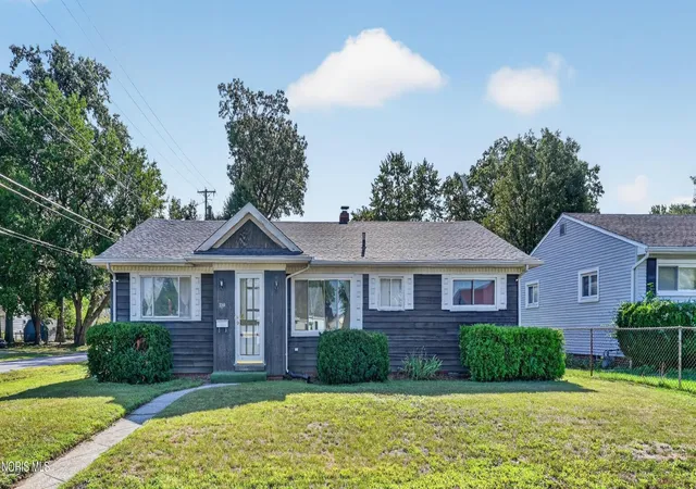 1st image of 3244 Waldmar Rd, Toledo, OH 43615 | MLS# 10011493