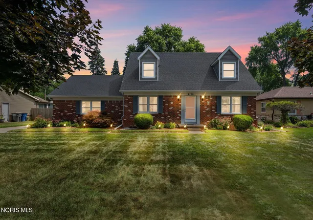 1st image of 2115 Thornapple Dr, Toledo, OH 43614 | MLS# 10011465
