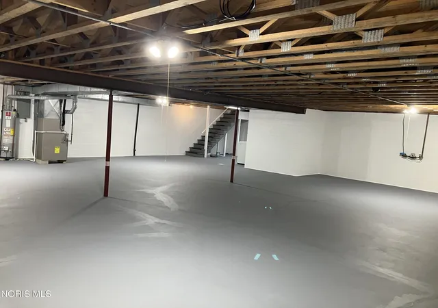2nd image of 29301 Bates Rd, Perrysburg, OH 43551