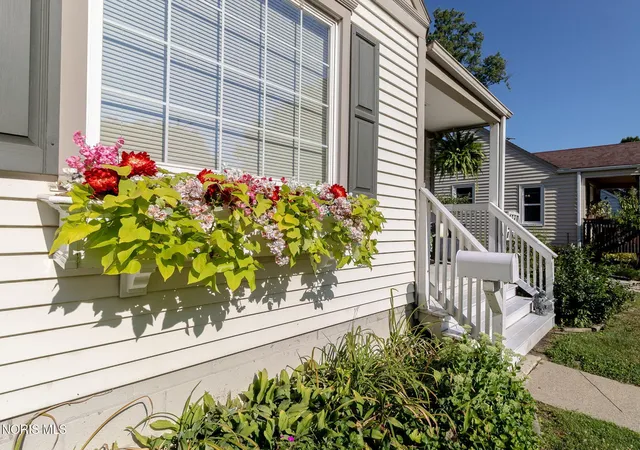 4th image of 5927 Adelaide Dr, Toledo, OH 43613 | MLS# 10011527