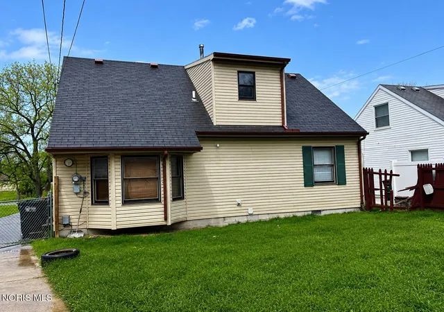 2nd image of 1938 Welker Ave, Toledo, OH 43613 | MLS# 10011491