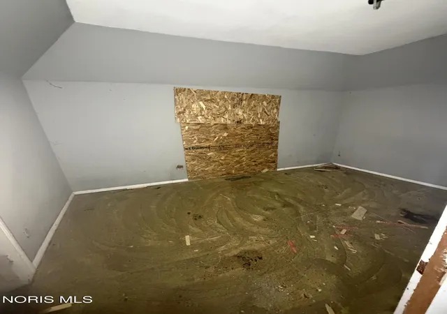 Photo 4 of Single family home for sale at 439 Clark St, Toledo, OH 43605 | MLS# 10011547 | Listing updated on 2026-09-11