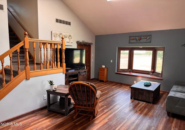 Photo 3 of Single family home for sale at 5196 County Rd J, Edon, OH 43518 | MLS# 10011535 | Listing updated on 2026-08-06