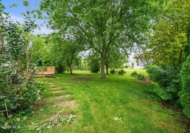 38th image of 379 Birchdale Rd, Perrysburg, OH 43551 | MLS# 10011554