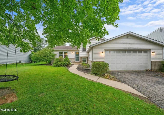 3rd image of 379 Birchdale Rd, Perrysburg, OH 43551 | MLS# 10011554
