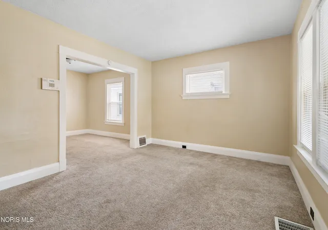 3rd image of 3901 Burton Ave, Toledo, OH 43612 | MLS# 10011560