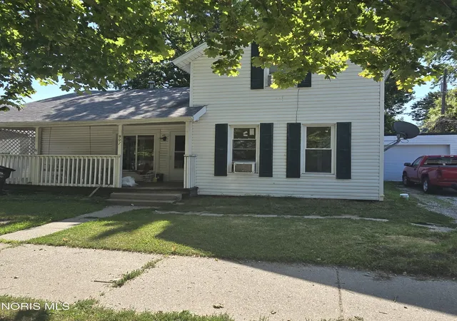 1st image of 907 Holgate Ave, Defiance, OH 43512 | MLS# 10011542