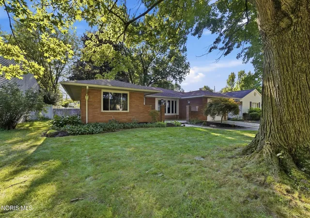 Photo 2 of Single family home for sale at 210 Cedar Ln, Waterville, OH 43566 | MLS# 10011595 | Listing updated on 2026-09-07