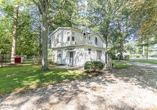 Photo 3 of Single family home for sale at 362 Dulton Dr, Toledo, OH 43615 | MLS# 10011598 | Listing updated on 2026-09-09