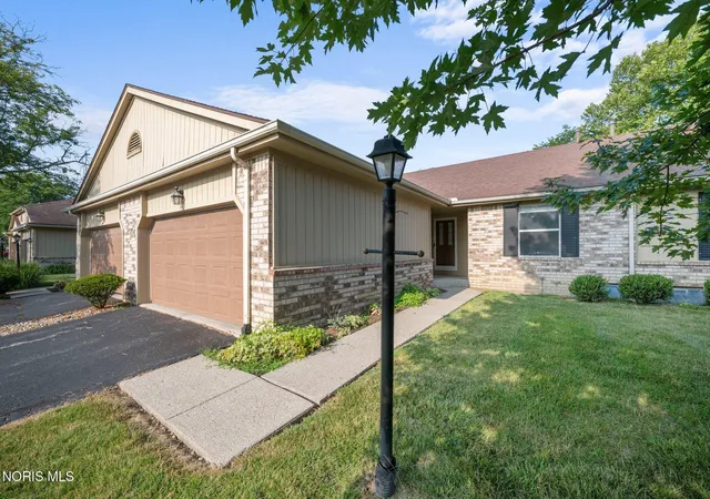 Photo 1 of Condo for sale at 51 Homestead Pl, Maumee, OH 43537 | MLS# 10011600 | Listing updated on 2026-08-17