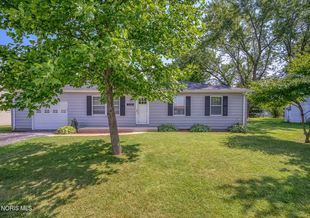 1st image of 124 Marshall Ave, Pemberville, OH 43450 | MLS# 10011693