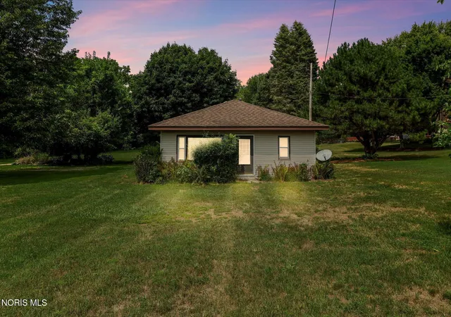 1st image of 882 Sand Ridge Rd, Bowling Green, OH 43402 | MLS# 10011705