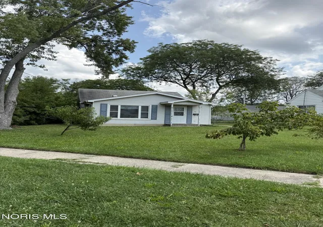 2nd image of 55 Roland Ct, Rossford, OH 43460 | MLS# 10011609