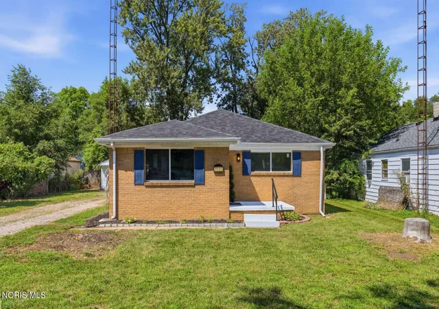 1st image of 2560 Koehler Ave, Toledo, OH 43613 | MLS# 10011634