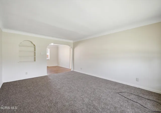 Photo 24 of Sale Pending at 1384 N Cove Blvd, Toledo, OH 43606 | MLS# 10012004 | Listing updated on 2026-09-27