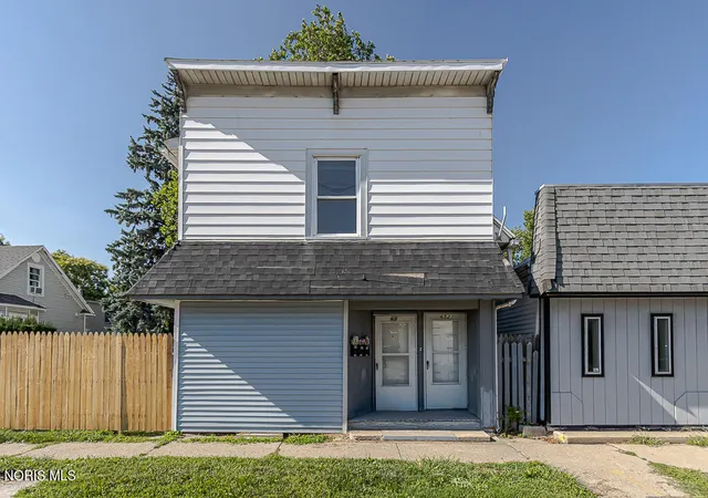 1st image of 654 W Sylvania Ave, Toledo, OH 43612 | MLS# 10011627