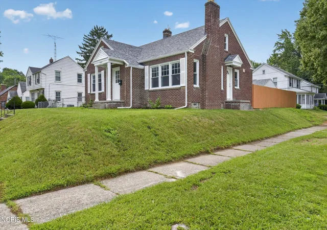 5th image of 1447 Craigwood Rd, Toledo, OH 43612 | MLS# 10012052