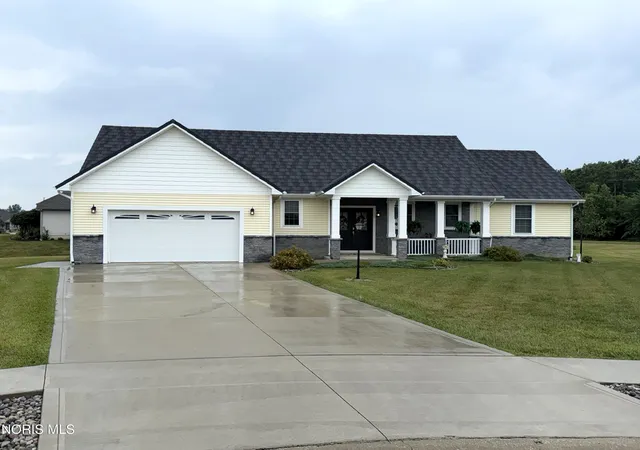 2nd image of 1440 Avalon Ct, Defiance, OH 43512 | MLS# 10011685