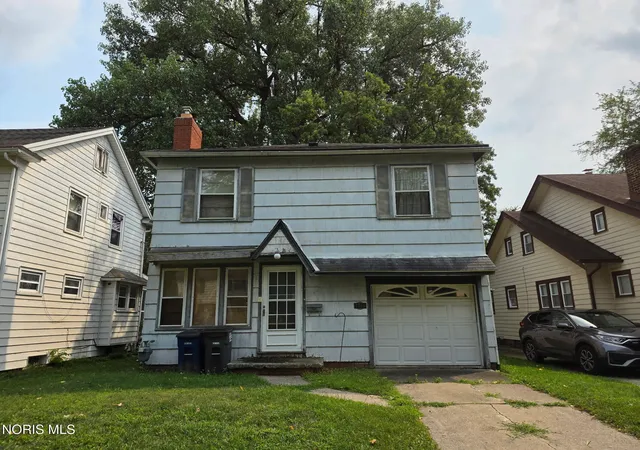 1st image of 2241 Georgetown Ave, Toledo, OH 43613 | MLS# 10011751