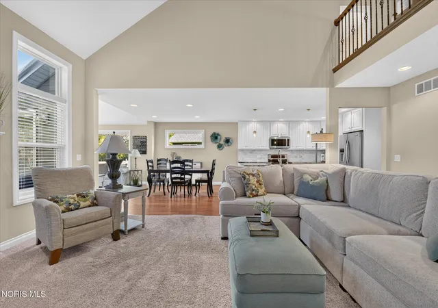 5th image of 25136 Rocky Harbour Dr, Perrysburg, OH 43551 | MLS# 10011765