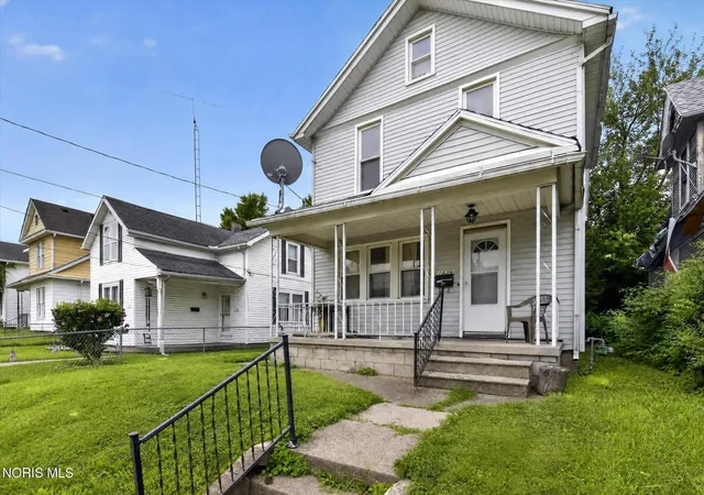 Photo 3 of Single family home for sale at 1336 Felt St, Toledo, OH 43605 | MLS# 10011890 | Listing updated on 2026-08-13
