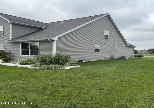 3rd image of 6591 Bellflower Ct, Curtice, OH 43412 | MLS# 10011713