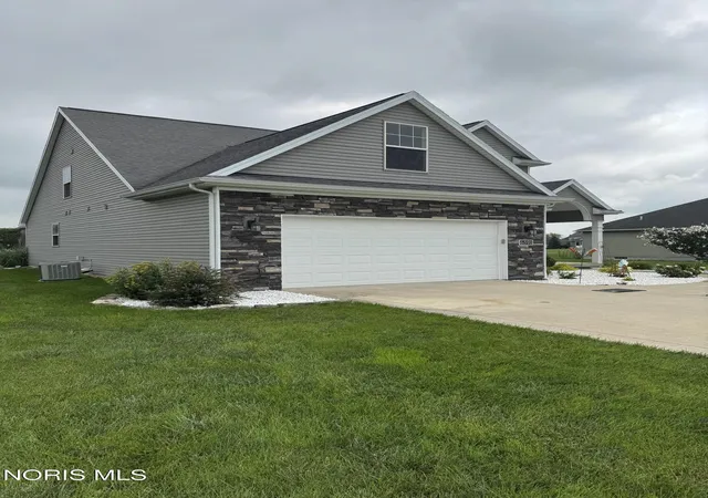 4th image of 6591 Bellflower Ct, Curtice, OH 43412 | MLS# 10011713