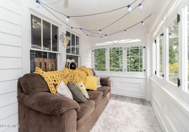5th image of 1737 Hinsdale Dr, Toledo, OH 43614 | MLS# 10011709
