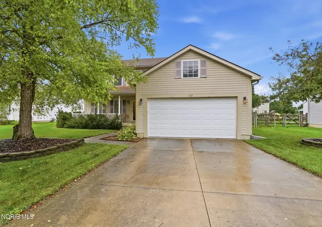 1st image of 1121 Sandpiper Ln, Bowling Green, OH 43402 | MLS# 10011728