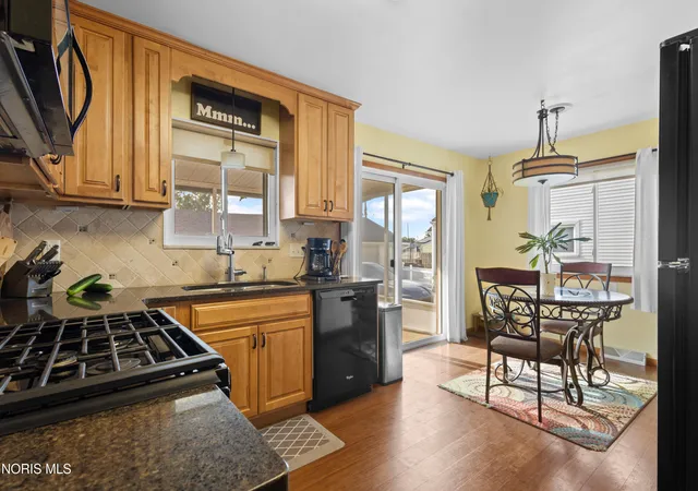 Photo 3 of Sale Pending at 4549 289th Street, Toledo, OH 43611 | MLS# 10011745 | Listing updated on 2026-09-22