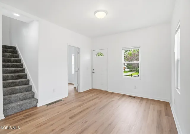 5th image of 815 Woodsdale Ave, Toledo, OH 43609 | MLS# 10011774