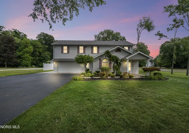 1st image of 2004 King Rd, Toledo, OH 43617 | MLS# 10012064