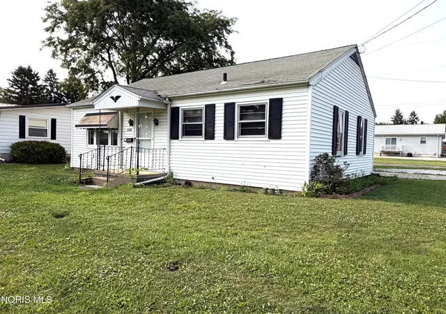 2nd image of 530 N Hazel St, Upper Sandusky, OH 43351 | MLS# 10011803