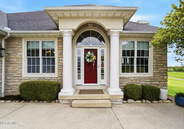 Photo 3 of Single family home for sale at 7207 Ashbury Ln, Findlay, OH 45840 | MLS# 10011956 | Listing updated on 2026-08-22