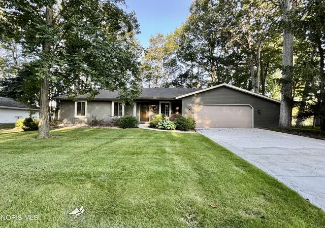 Photo 1 of Single family home for sale at 113 Scott Dr, Bryan, OH 43506 | MLS# 10011758 | Listing updated on 2026-09-04