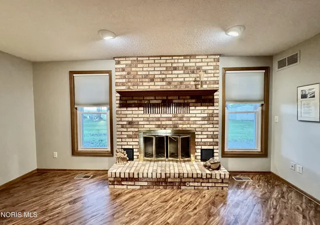 Photo 2 of Single family home for sale at 113 Scott Dr, Bryan, OH 43506 | MLS# 10011758 | Listing updated on 2026-09-04