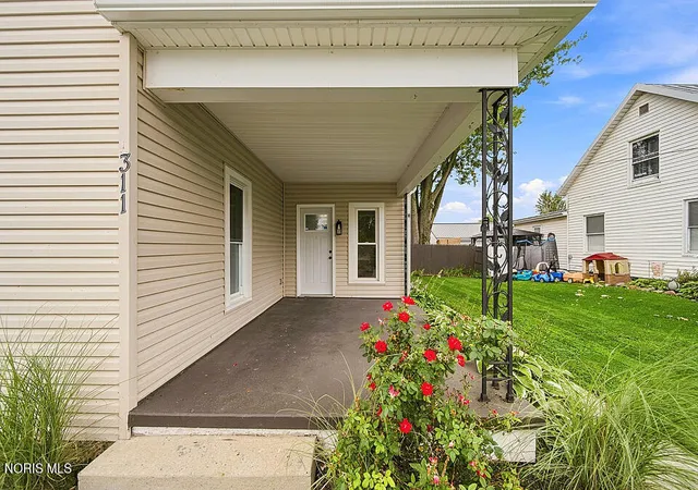 3rd image of 311 E Main St, Vanlue, OH 45890 | MLS# 10011873